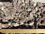 Галька галтованная розовая мрамор фракция 20-40 мм